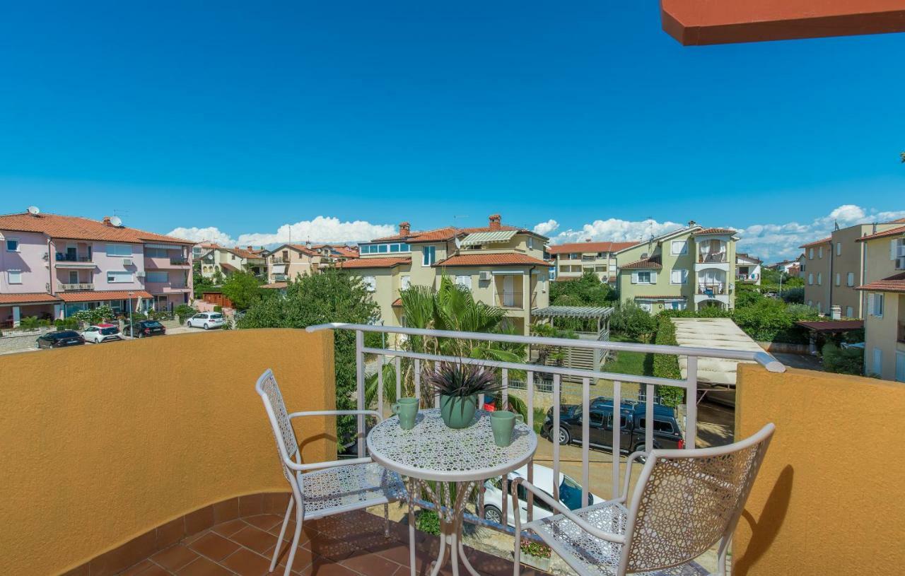 Apartman Tea Novigrad Istria Exterior foto